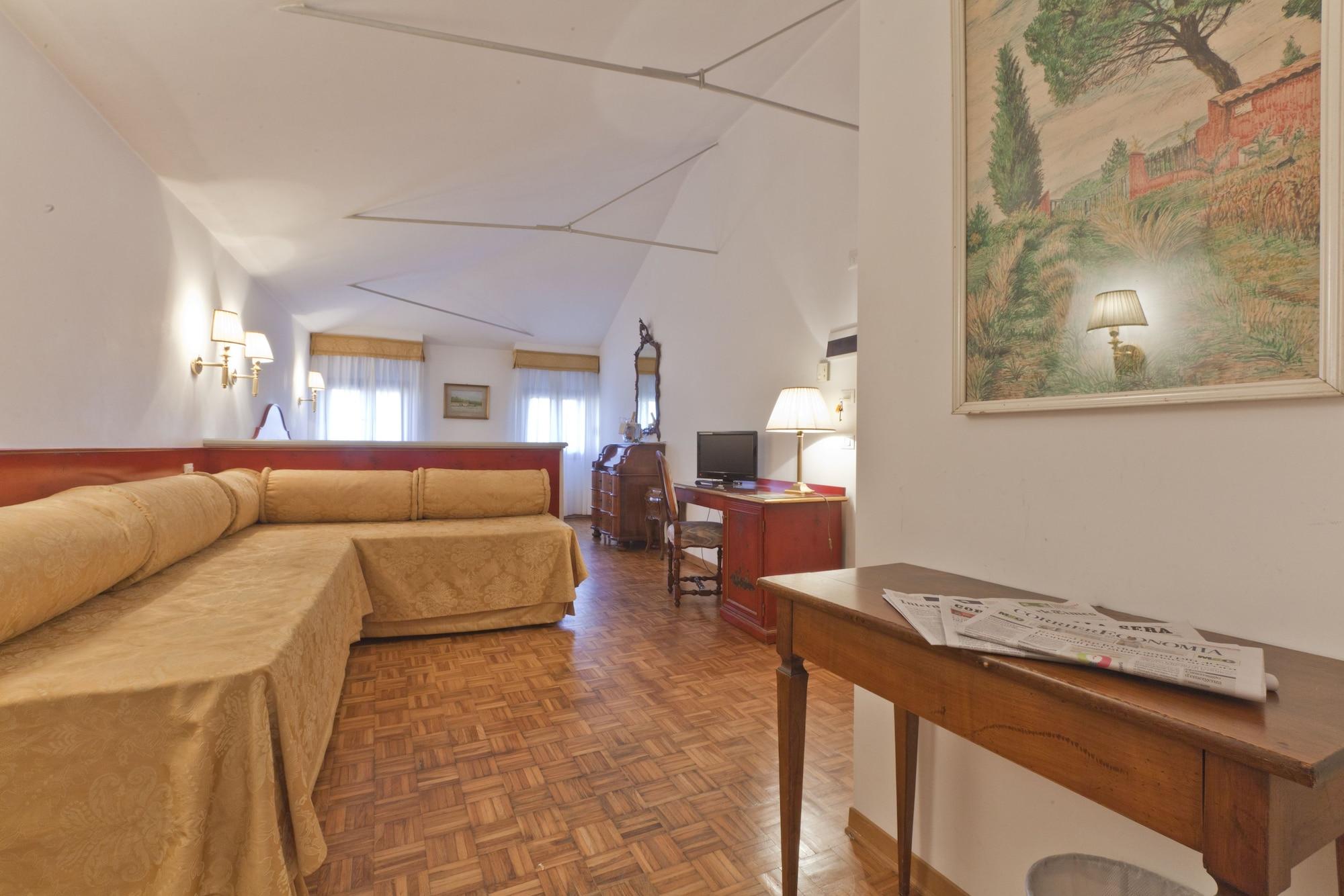 帕拉索香东皮亚诺安蒂科酒店 威尼斯 外观 照片